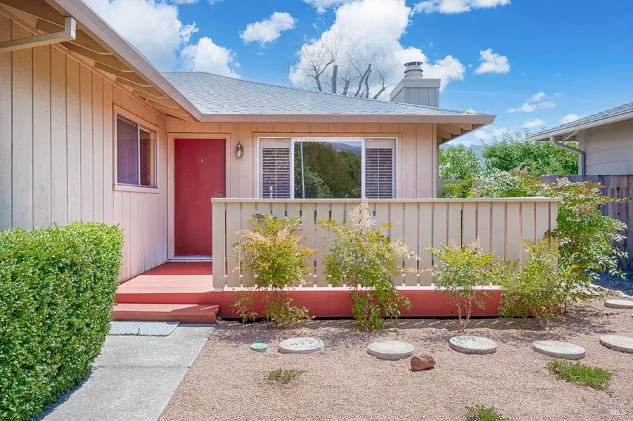 8927 Oak Trail Drive, Santa Rosa, CA 95409 - Image #2