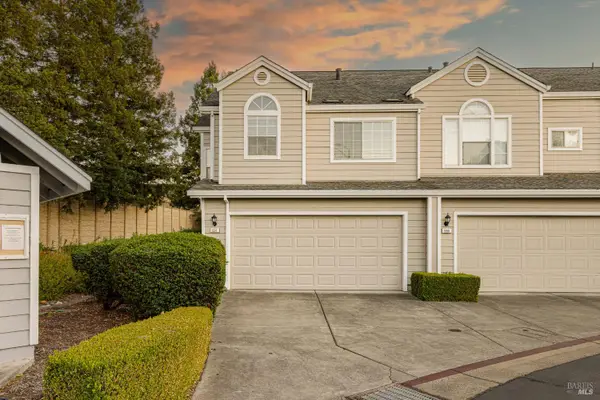 534 E Jasmine Circle, Santa Rosa, CA 95407