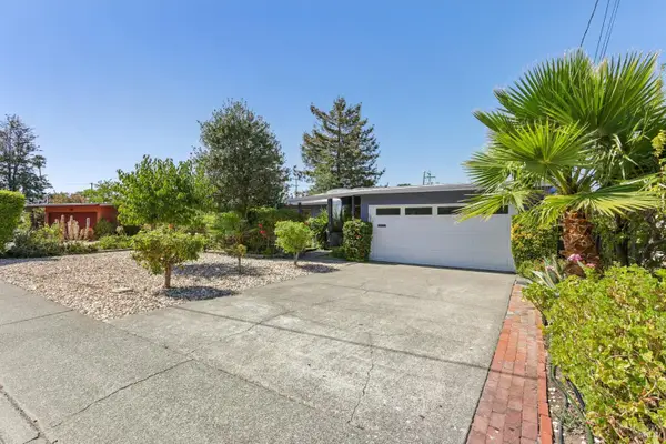 833 Estancia Way, San Rafael, CA 94903