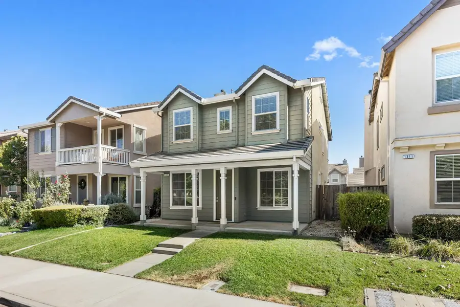 1305 Valley Glen Drive, Dixon, CA 95620 - Image #3