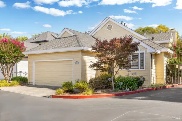 34 Valley West Circle, Napa, CA 94558