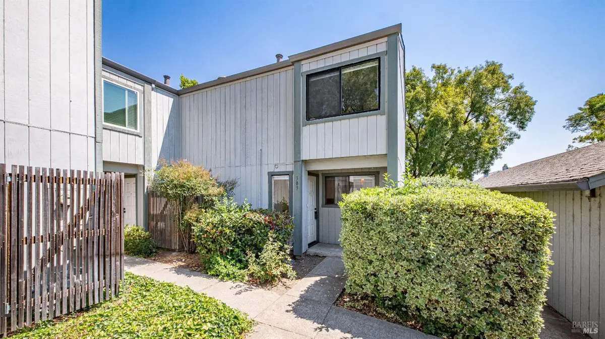 307 Occidental Circle, Santa Rosa, CA 95401 - Image #1