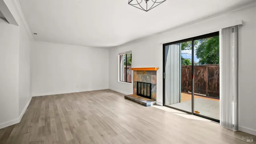 307 Occidental Circle, Santa Rosa, CA 95401 - Image #3