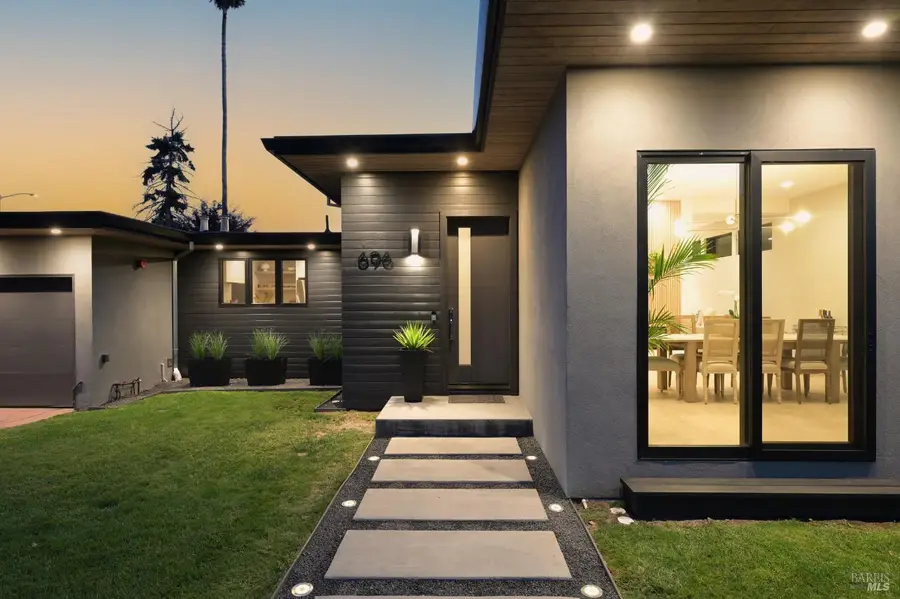 696 Hawthorne Drive, Tiburon, CA 94920 - #2