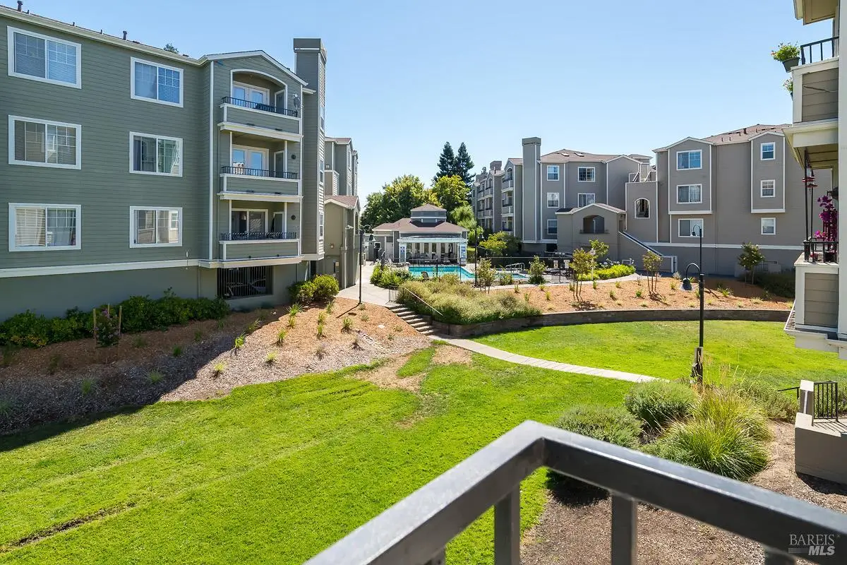 852 Diablo Avenue #102, Novato, CA 94947 - Image #1