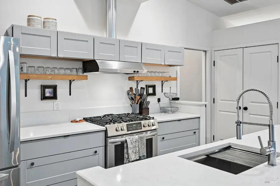 14831 Canyon 7 Road, Guerneville, CA 95446 - Image #2