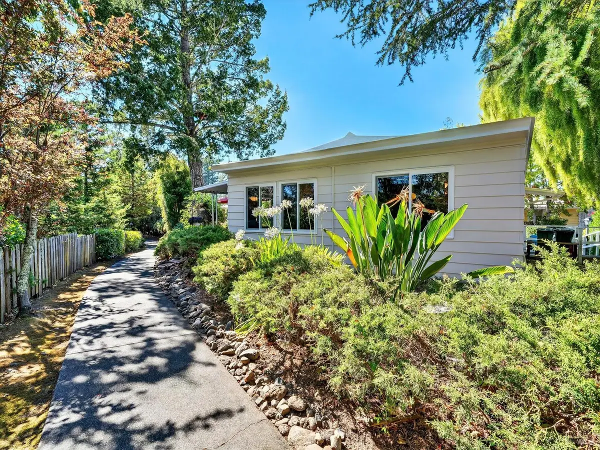 71 Oakcreek Court, Santa Rosa, CA 95409 - Image #1