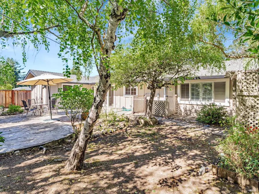 425 Deerfield Circle, Santa Rosa, CA 95409 - Image #2
