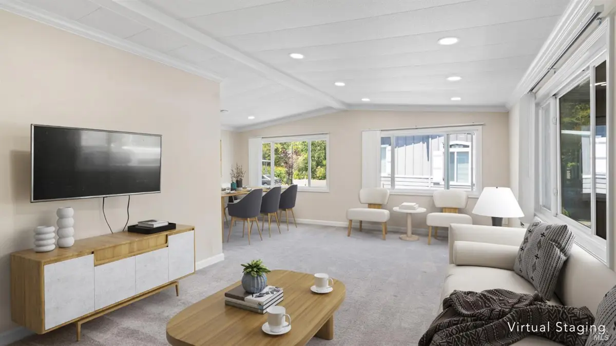 108 Cardinal Way, Santa Rosa, CA 95409 - Image #1