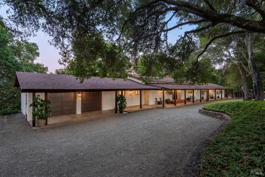 18492 White Oak Drive, Sonoma, CA 95476 - Image #2