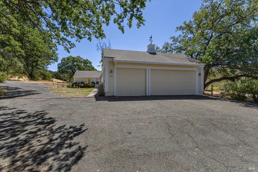 9820 Kelsey Creek Drive, Kelseyville, CA 95451 - Image #3