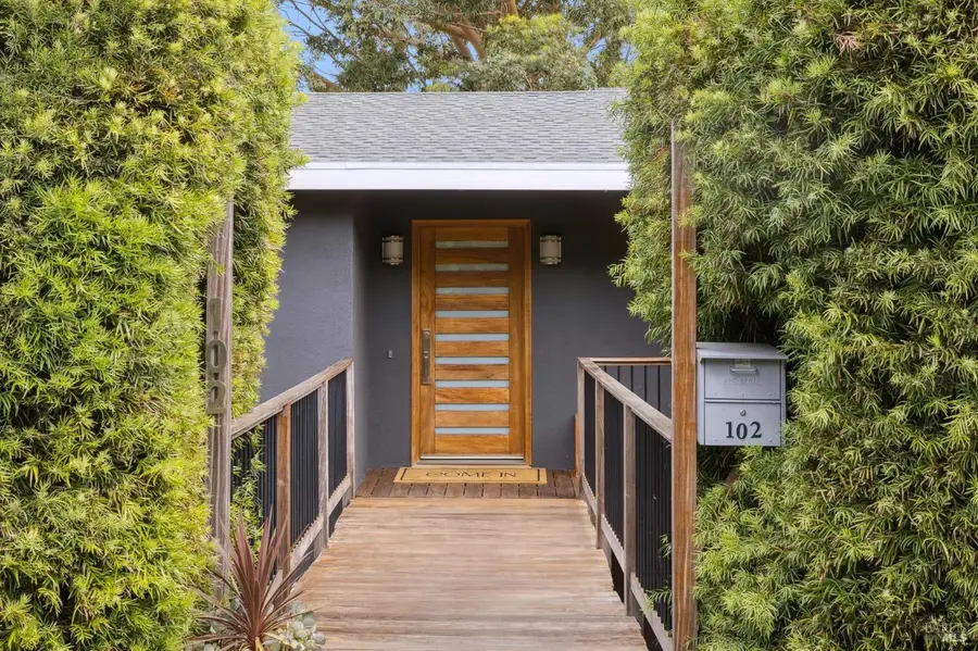 102 Marina Court Drive, San Rafael, CA 94901 - Image #3