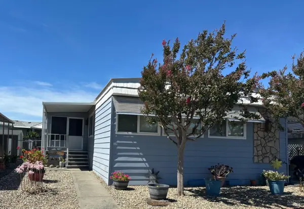 102 Royal Oak Court #102, Fairfield, CA 94533