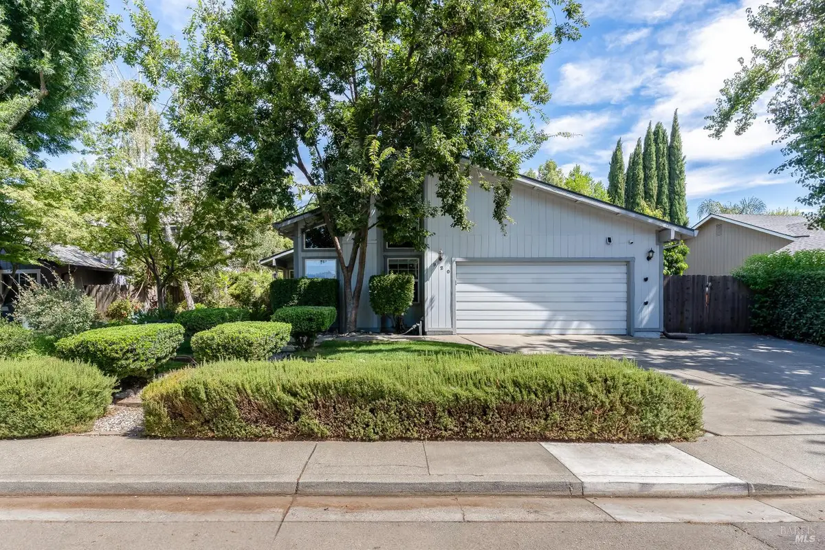 920 N Lincoln Street, Dixon, CA 95620 - Image #1