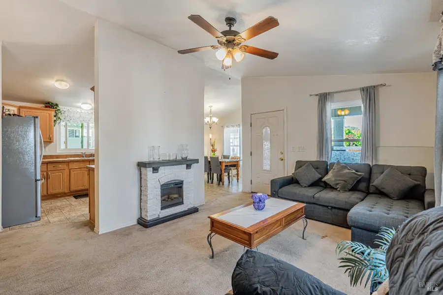 243 Teton Court, San Rafael, CA 94903 - Image #3