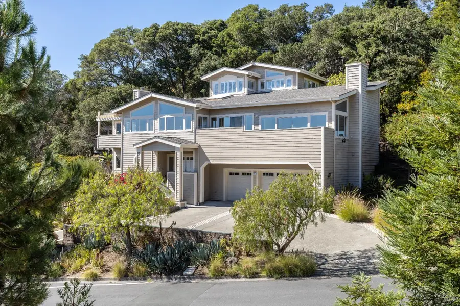2901 Las Gallinas Avenue, San Rafael, CA 94903 - Image #2