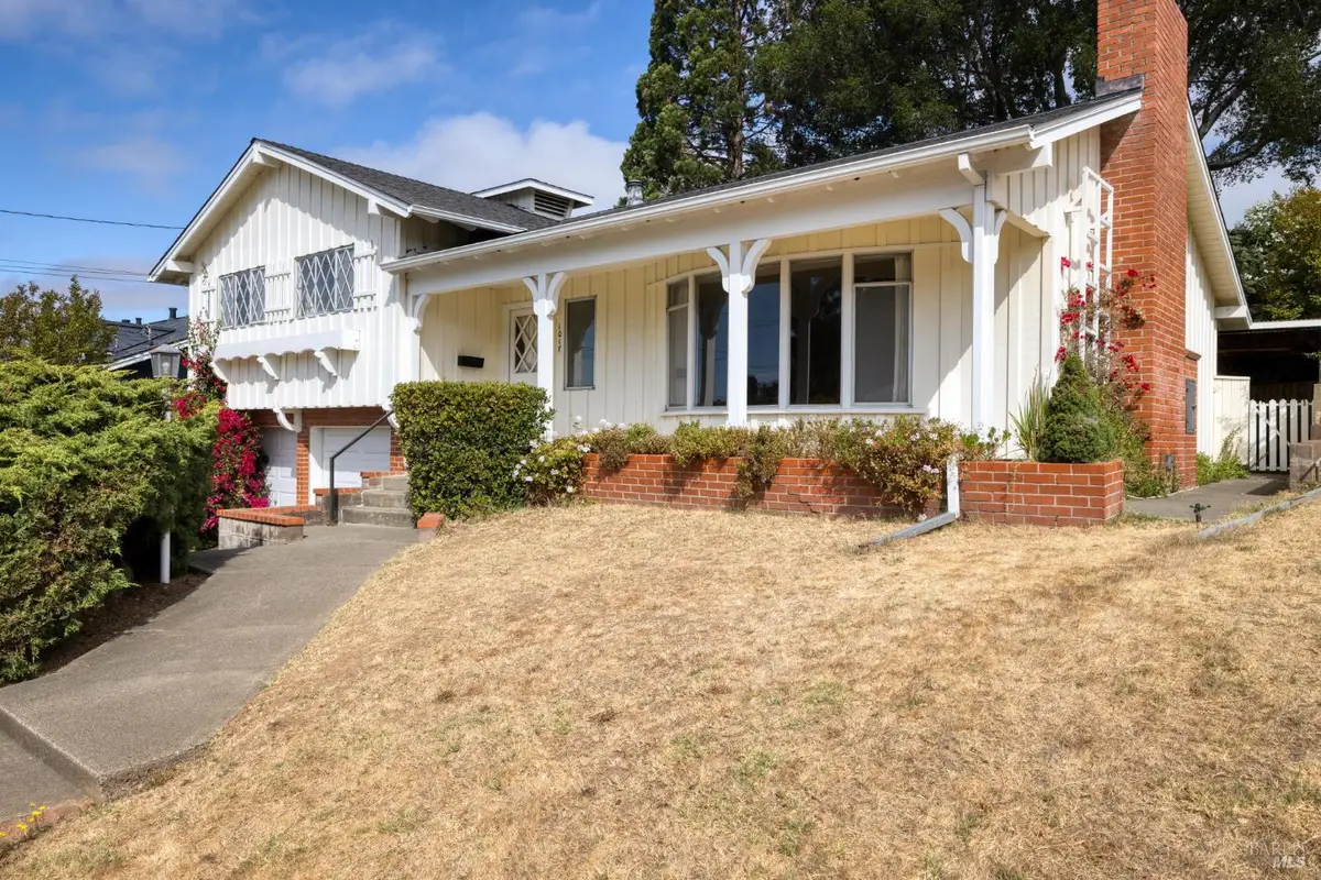 1017 Country Club Drive, Petaluma, CA 94952 - Image #1