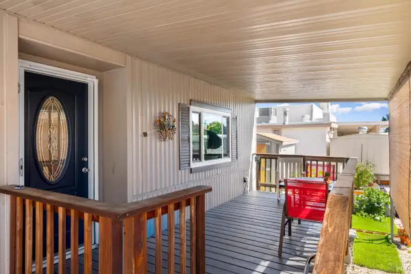 99 Hacienda Drive, Napa, CA 94558