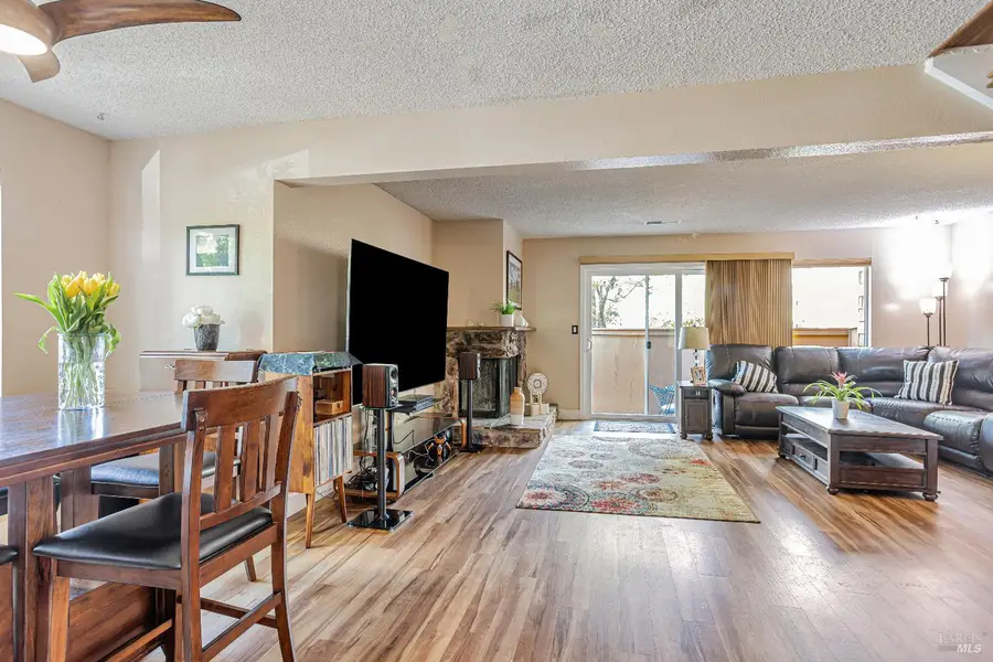 1 Oak Crest Court #D, Novato, CA 94947 - #3