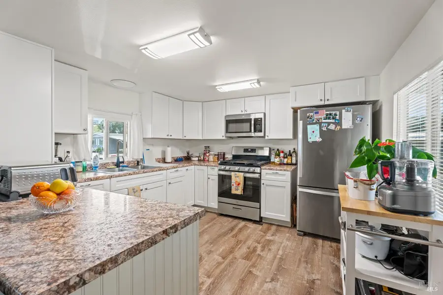 700 E Gobbi Street #19, Ukiah, CA 95482 - Image #2