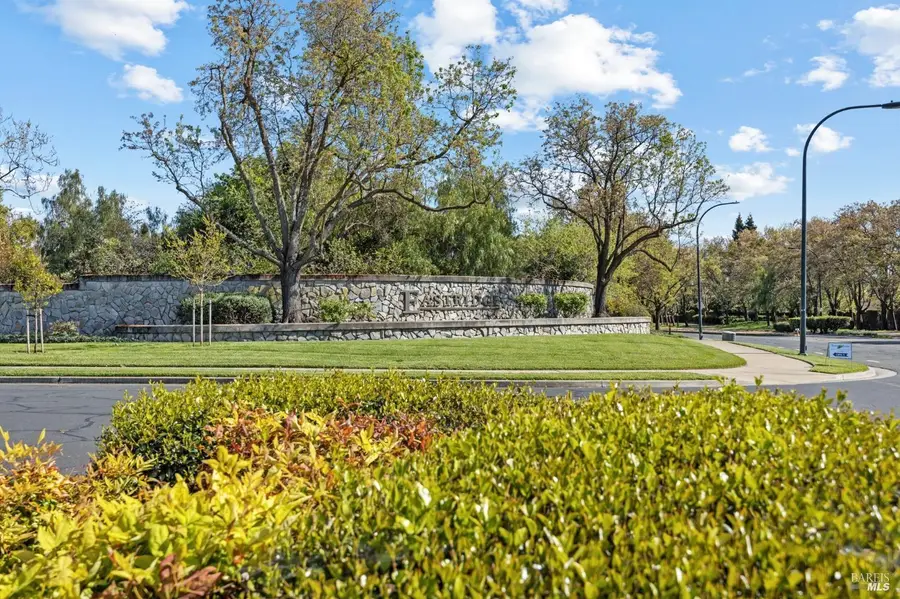 746 Bridle Ridge Court, Fairfield, CA 94534 - Image #3