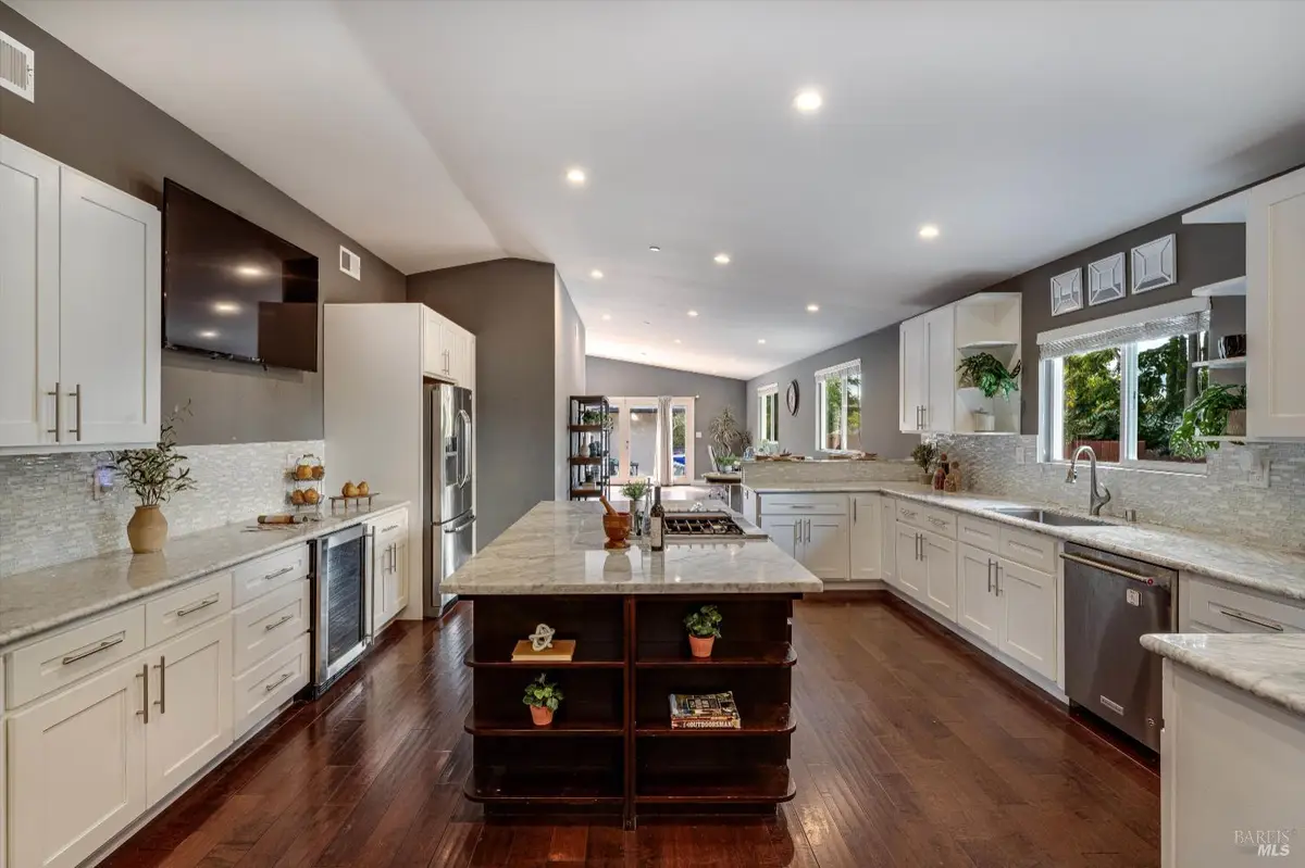 15 Julian Avenue, Napa, CA 94559 - Image #1