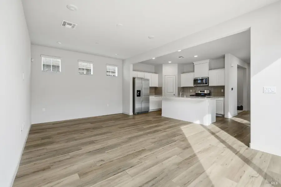 220 Octopus Street, Suisun City, CA 94585 - Image #2