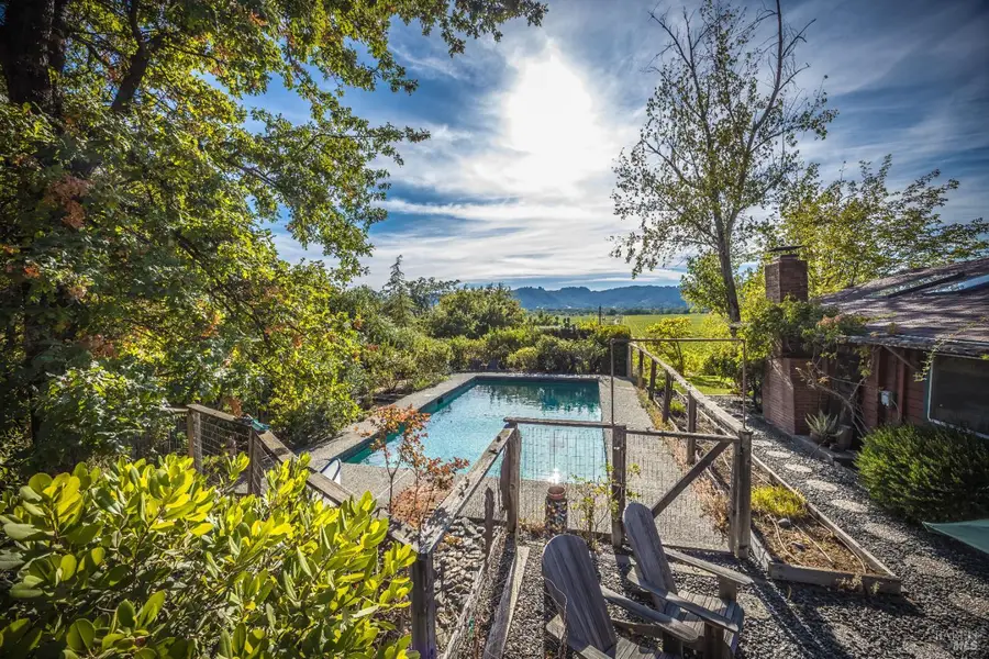 28678 River Road, Cloverdale, CA 95425 - Image #2