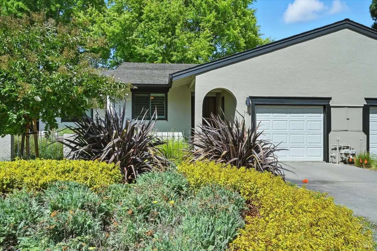 152 Vineyard Circle, Yountville, CA 94599 - Image #1