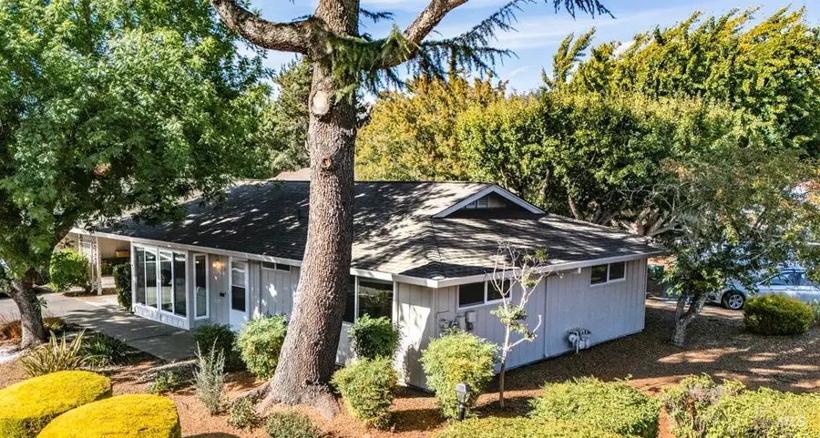 4 Valley Green Street, Santa Rosa, CA 95409 - Image #2