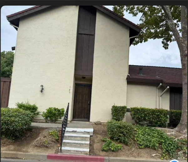 149 Fairoaks Drive, Vacaville, CA 95688