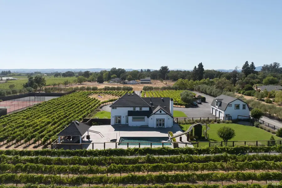 1626 Abramson Road, Santa Rosa, CA 95401 - Image #2