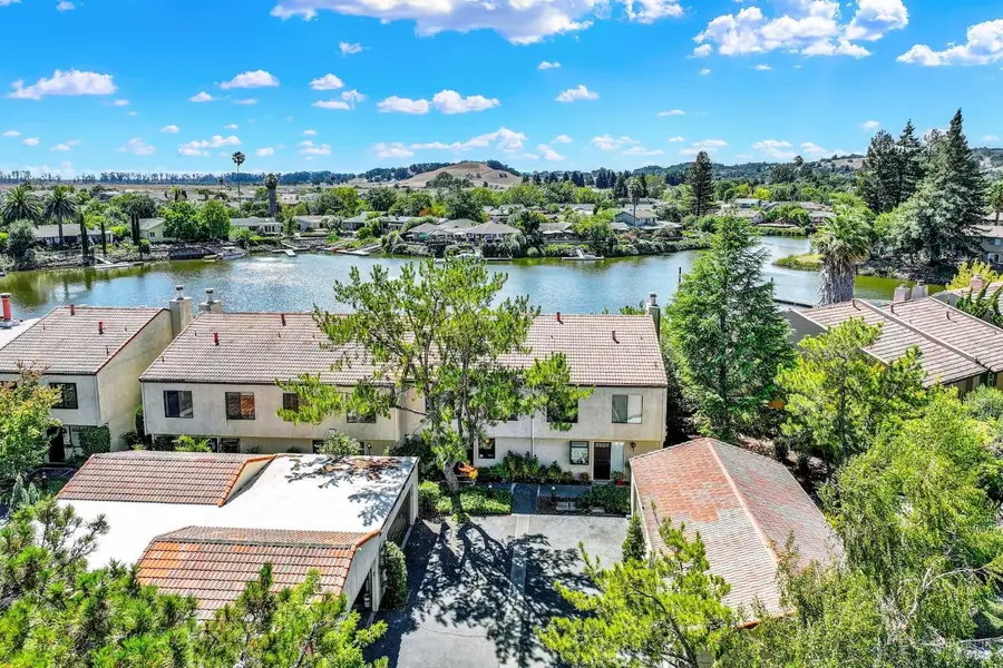 927 Marina Drive, Napa, CA 94559 - Image #3