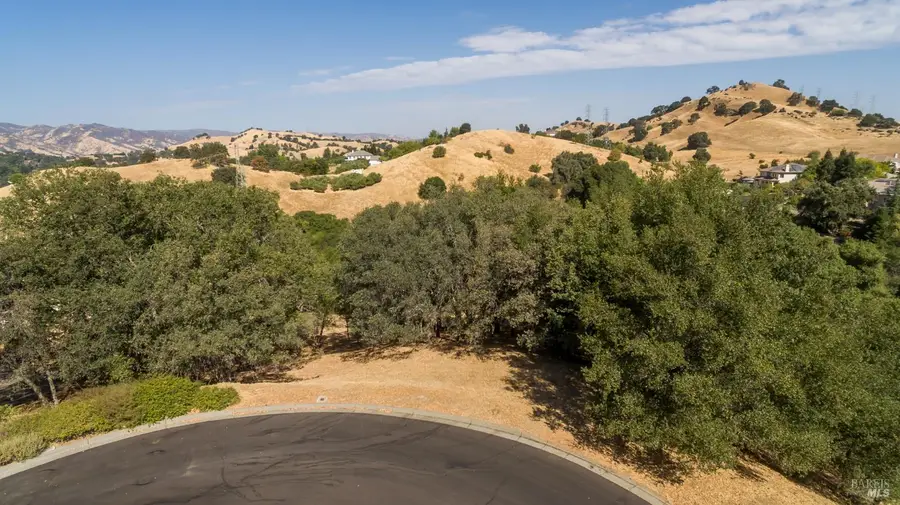 2030 Pinecrest Court, Vacaville, CA 95688 - Image #2