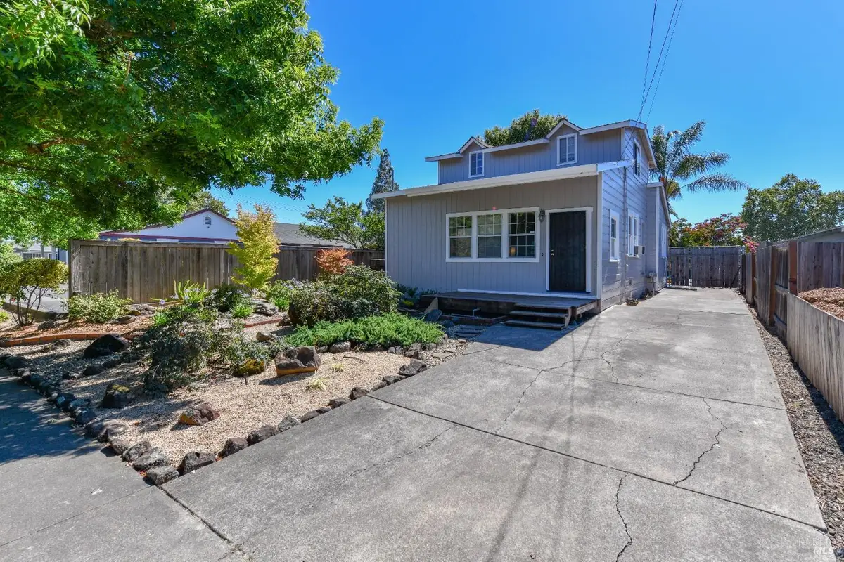 1215 Rutledge Avenue, Santa Rosa, CA 95404 - Image #1
