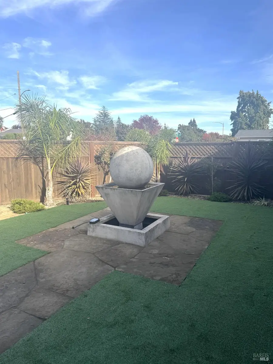 205 Westbrook Drive, Santa Rosa, CA 95401 - Image #2