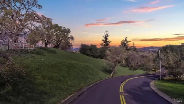 179 Wykoff Drive, Vacaville, CA 95688