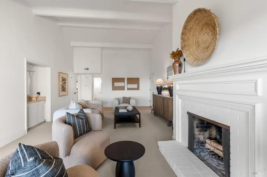 28 Marinero Circle #34, Tiburon, CA 94920 - Image #3