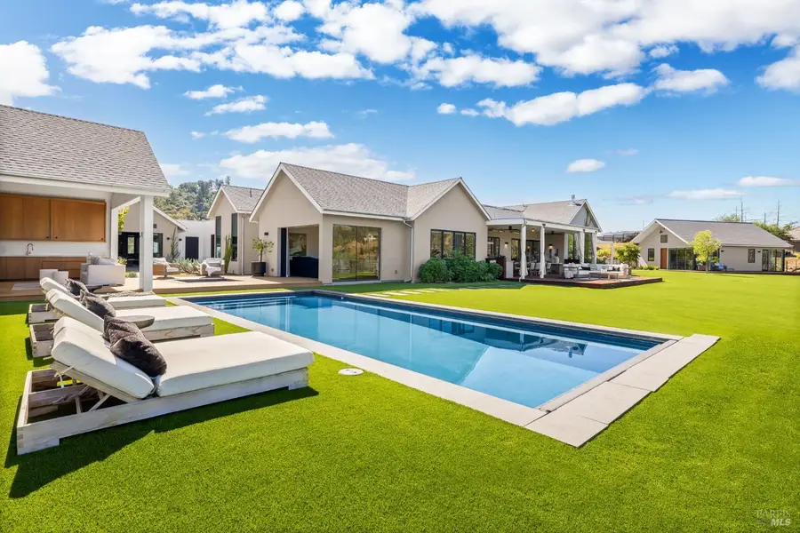 987 Mark West Springs Road, Santa Rosa, CA 95404 - Image #2