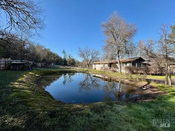 2500 Black Bart Trail, Redwood Valley, CA 95470