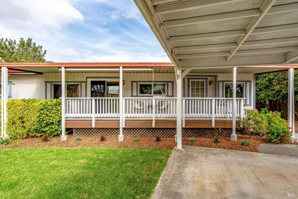 166 Seven Flags Circle, Sonoma, CA 95476