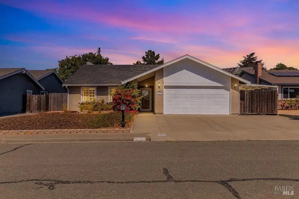253 Carlisle Way, Benicia, CA 94510 - Image #1