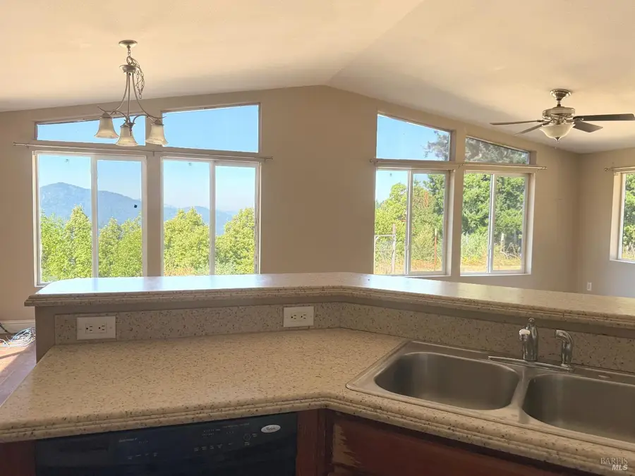 6060 Wilder Ridge Road, Garberville, CA 95542 - Image #3