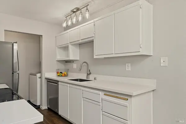 8201 Camino Colegio #122, Rohnert Park, CA 94928