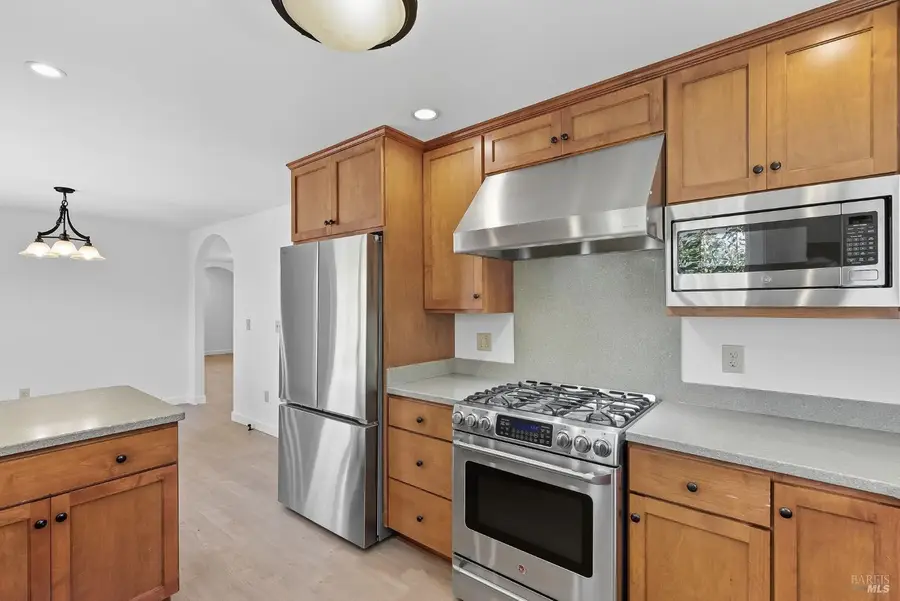 817 Gromo Court, Healdsburg, CA 95448 - Image #3