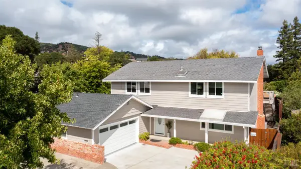 8 Clover Hill Court, San Rafael, CA 94903