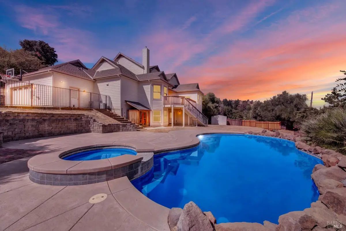 2136 Vineyard Hills Court, Vacaville, CA 95688 - Image #1