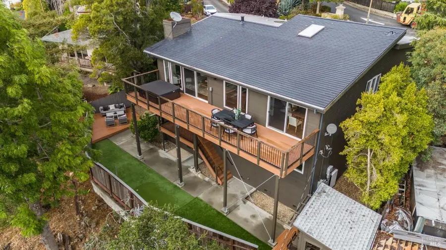 370 Via La Cumbre, Greenbrae, CA 94904 - Image #2