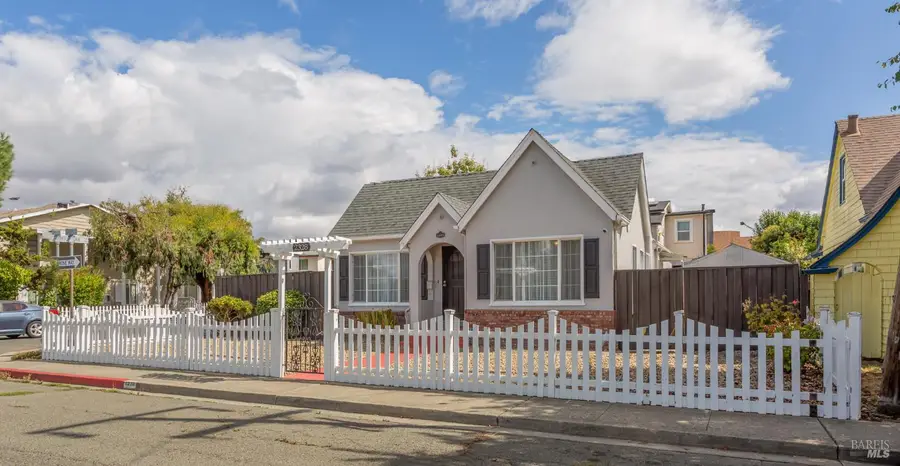 2328 Napa Street, Vallejo, CA 94590 - Image #2