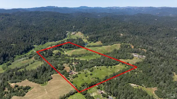 12760 Green Valley Road, Sebastopol, CA 95472